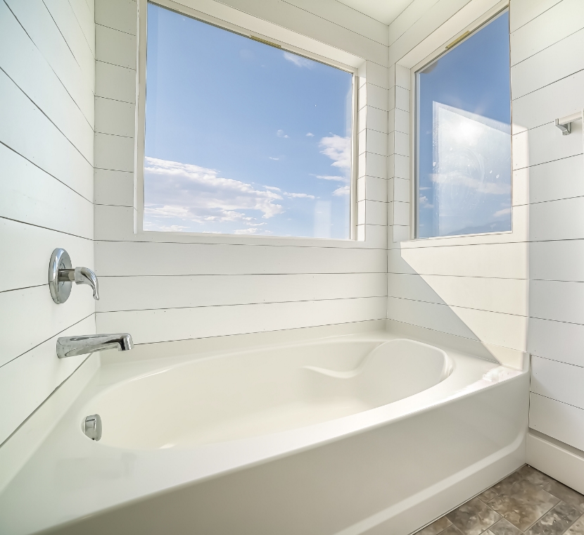 Schedule Your Bathtub Resurfacing in Ann Arbor Today